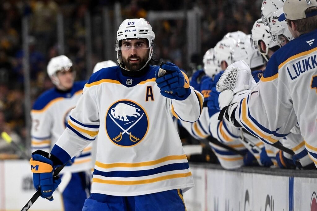 NHL roundup: Alex Tuch's goal gives Sabres 2-1 series lead over Bruins