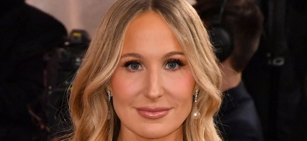 Nikki Glaser Finds Peace After Hollywood Exit