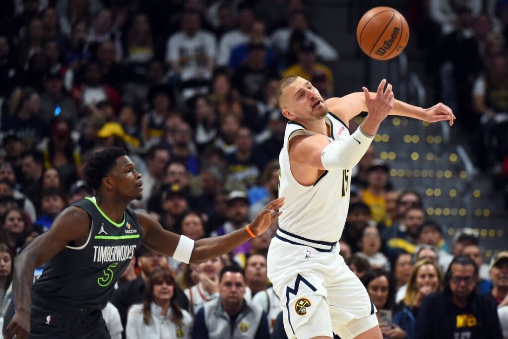 Nikola Jokic posts triple-double as Nuggets outlast Timberwolves