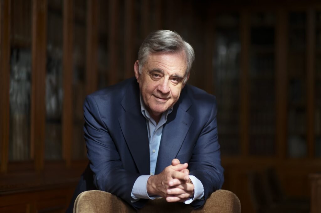 Rafael Bachiller, astronomer: ‘This is how I imagine extraterrestrials: as tiny microbes’