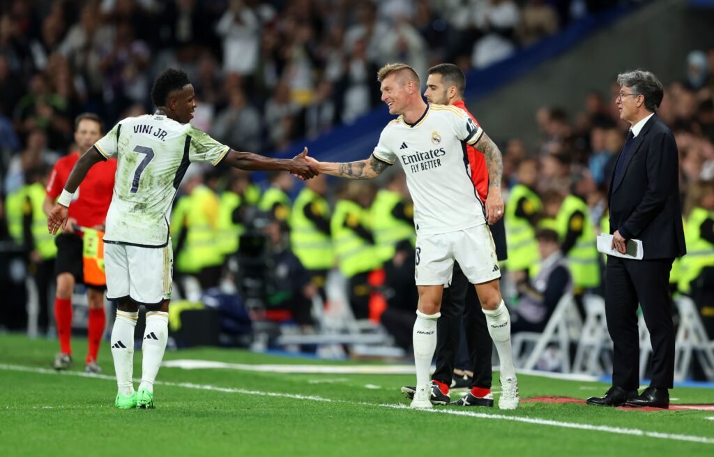 Real Madrid open talks with Toni Kroos over return to club