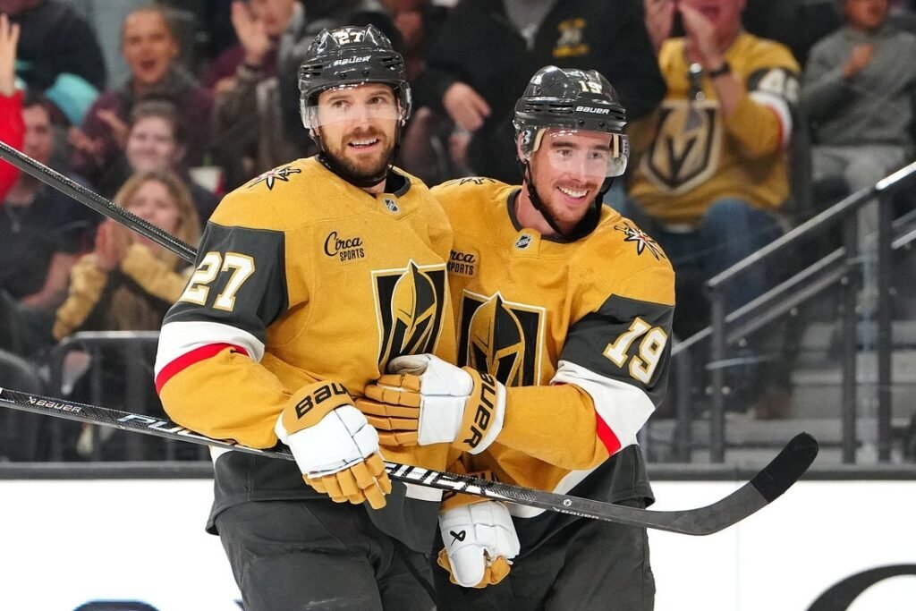 Reilly Smith tallies twice as Knights down Kraken, win Pacific title