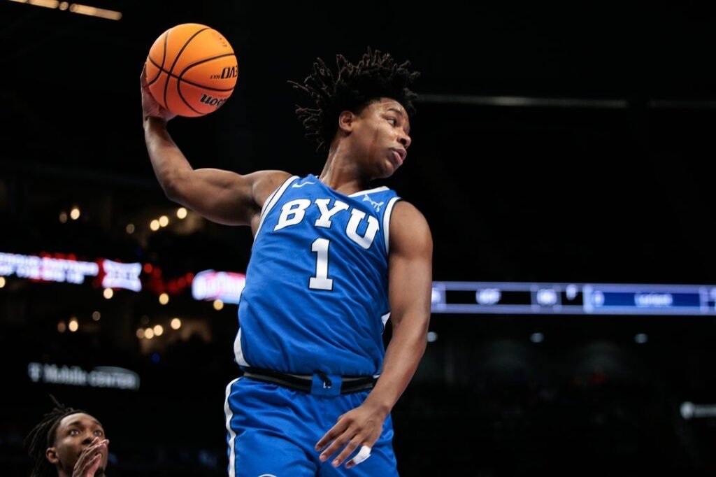 Report: Point guard Robert Wright III staying at BYU