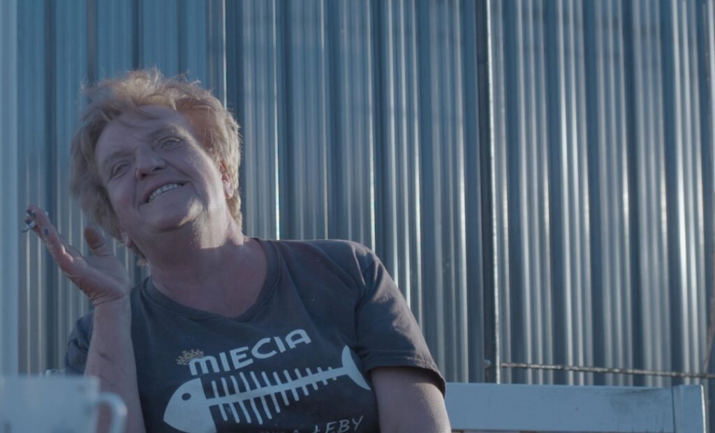 Review: The Queen and the Smokehouse