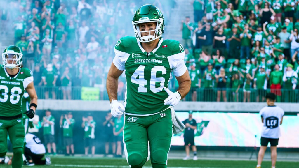 Riders long snapper Jorgen Hus announces retirement from football