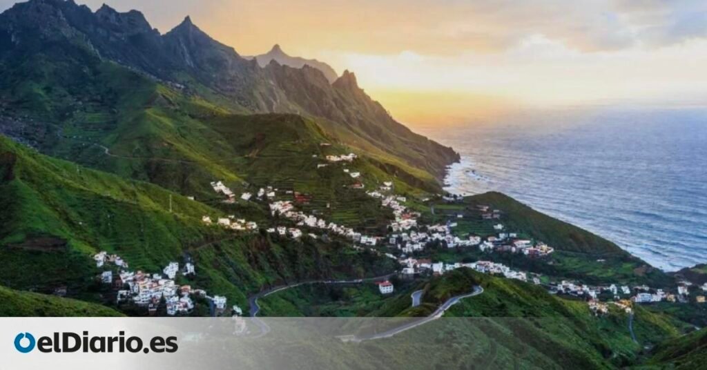Rodeado de acantilados y playas de arena negra, este pueblo tinerfeño alberga uno de los bosques más antiguos de Europa