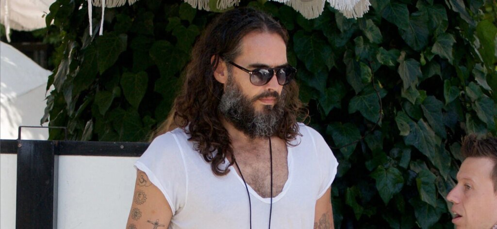 Russell Brand Brutally Trolled Over Bible Passage Fumble Russell Brand Brutally Trolled Over Bible Passage Fumble