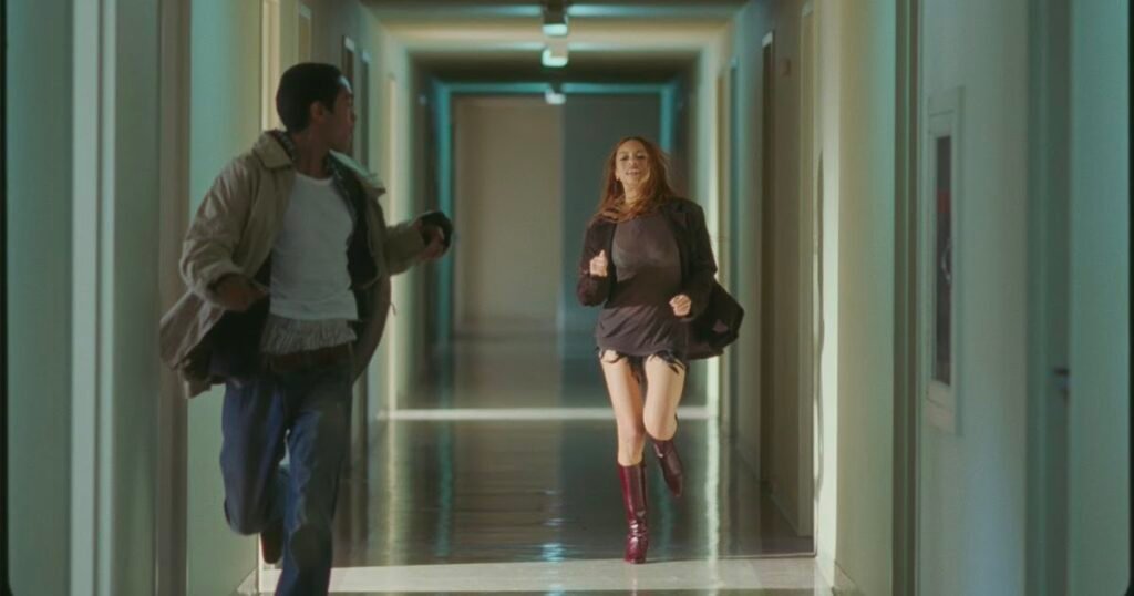 SOUND FIST: RAVYN LENAE ft DOMINIC FIKE