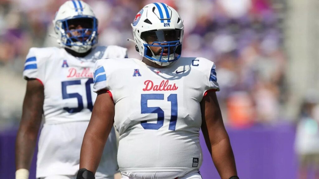 Saskatchewan Roughriders sign three-time all-conference SMU guard Justin Osborne