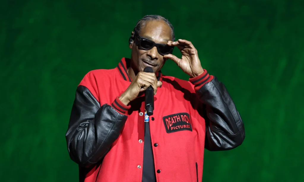Snoop Dogg Reacts To Backlash Over Young Fan At His Concert