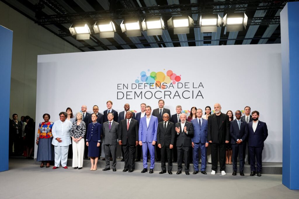 Spain, Brazil, and Mexico strengthen their alliance and pledge to send aid to Cuba to alleviate the humanitarian crisis