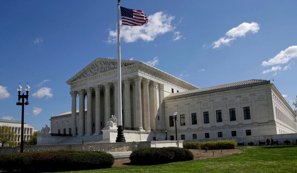 Supreme Court revives wounded veteran’s lawsuit against a contractor over suicide bombing