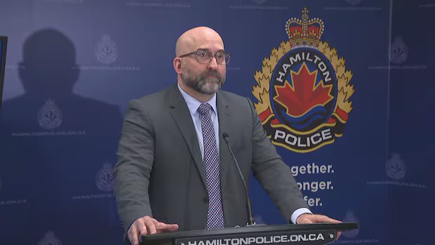 Teen suspect in custody after 16-year-old shot and killed in Hamilton mall, police say Teen suspect in custody after 16-year-old shot and killed in Hamilton mall, police say
