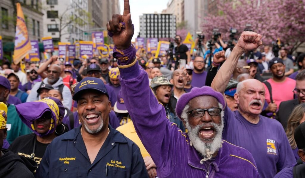 Tentative contract deal holds off strike by New York City apartment building workers