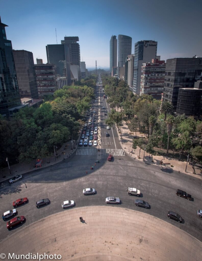The iconic Paseo de la Reforma in Mexico City