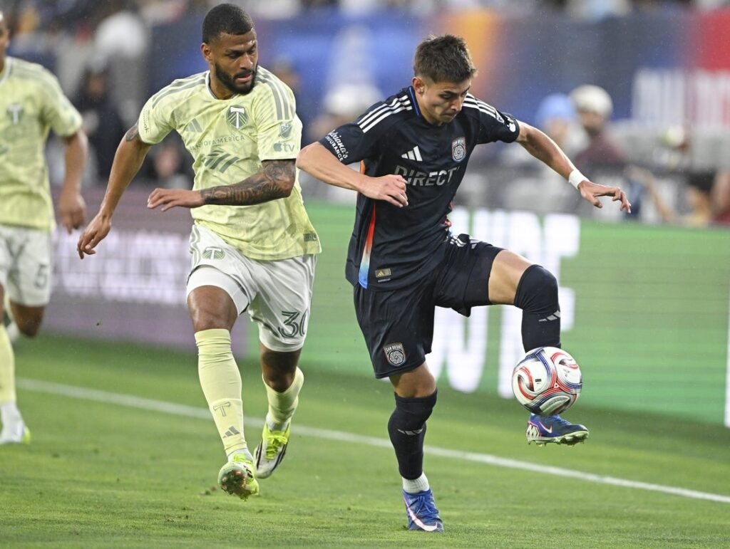 Timbers score late, hand San Diego fifth straight defeat