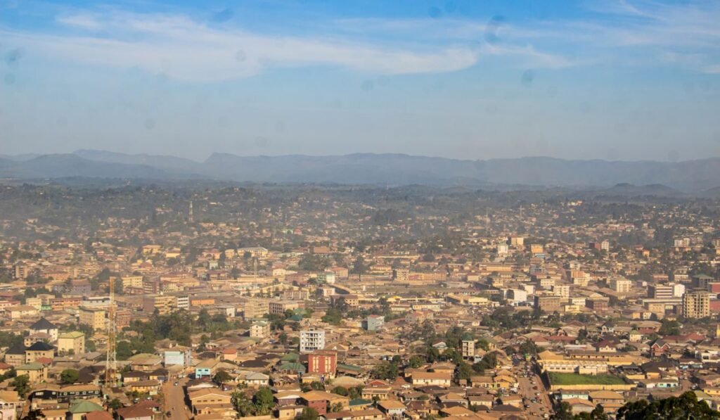 U.S. Army major in Virginia is charged with plotting to assist separatist fighters in Cameroon