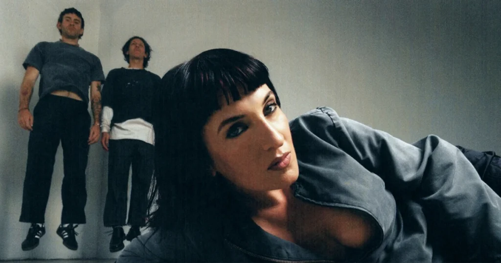 ill peach announce second album EAVESDROPPING