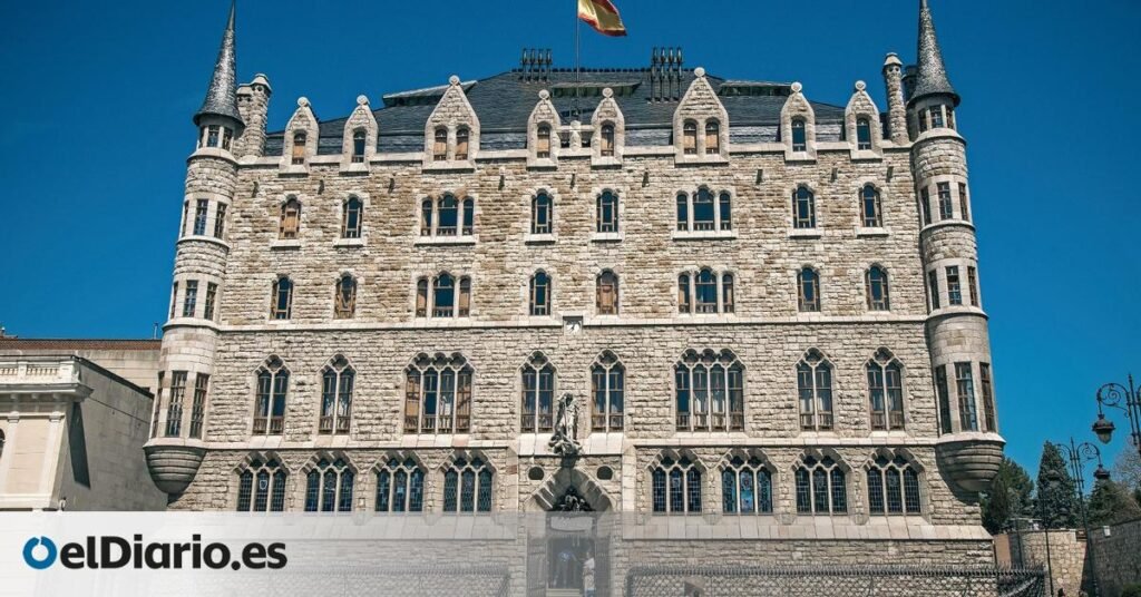 sus dos edificios que pueden verse en León