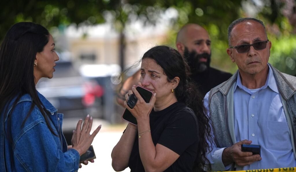 3 men have been killed at a San Diego mosque and both suspects are dead, police say