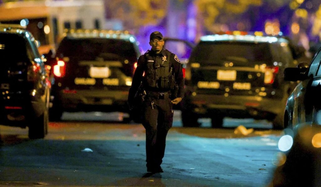 3 people killed, several others injured after driver crashes into crowd in Oakland, California