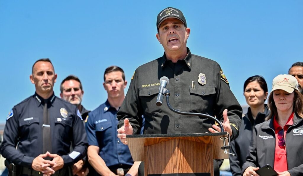 40,000 people under evacuation orders after a chemical tank leak in Southern California 40,000 people under evacuation orders after a chemical tank leak in Southern California