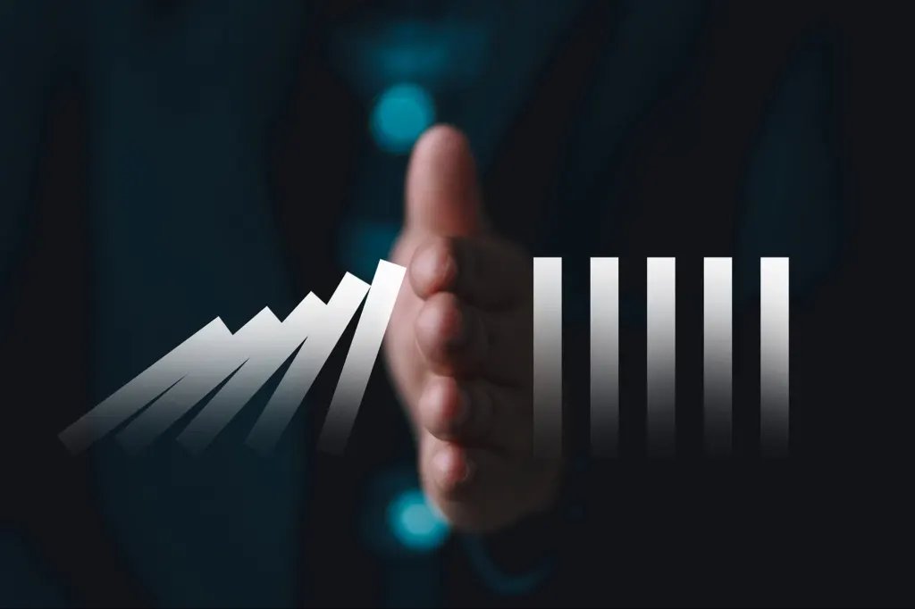5 Lessons I’ve Learned From Resilient Companies Before Crisis Strikes 5 Lessons I've Learned From Resilient Companies Before Crisis Strikes