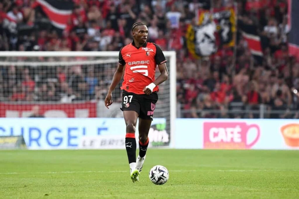 £60m Jacquet explains why he chose Liverpool over Chelsea £60m Jacquet explains why he chose Liverpool over Chelsea