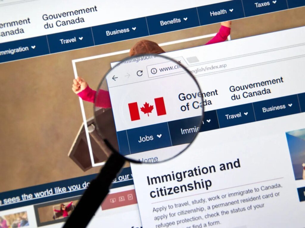 A one-year wait for Canadian citizenship certificates has developed