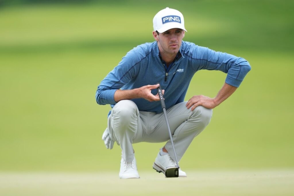 Alex Smalley sets clubhouse lead, Chris Gotterup posts 65 at PGA