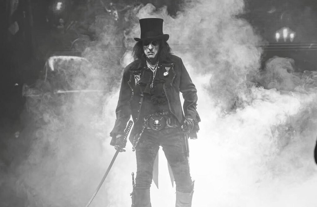 Alice Cooper Brings His Nightmare to Welcome to Rock Ville Alice Cooper Brings His Nightmare to Welcome to Rock Ville