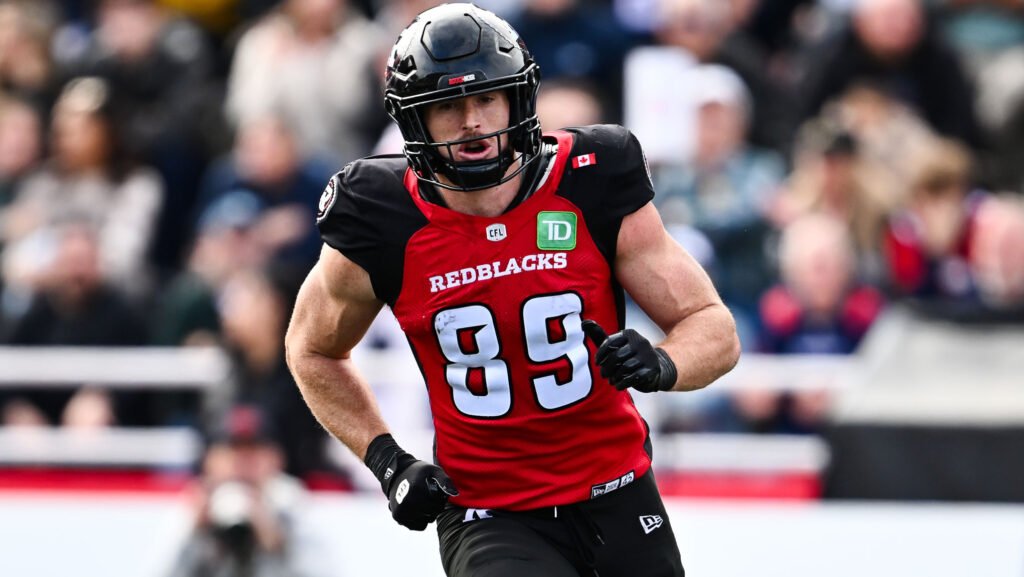Als sign several players, including fullback Marco Dubois