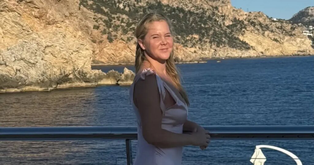Amy Schumer Shows Off Body While Vacationing With Son Gene