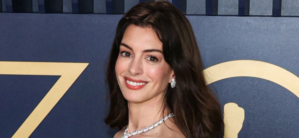 Anne Hathaway Finally Addresses 'Distracting' Facelift Rumors