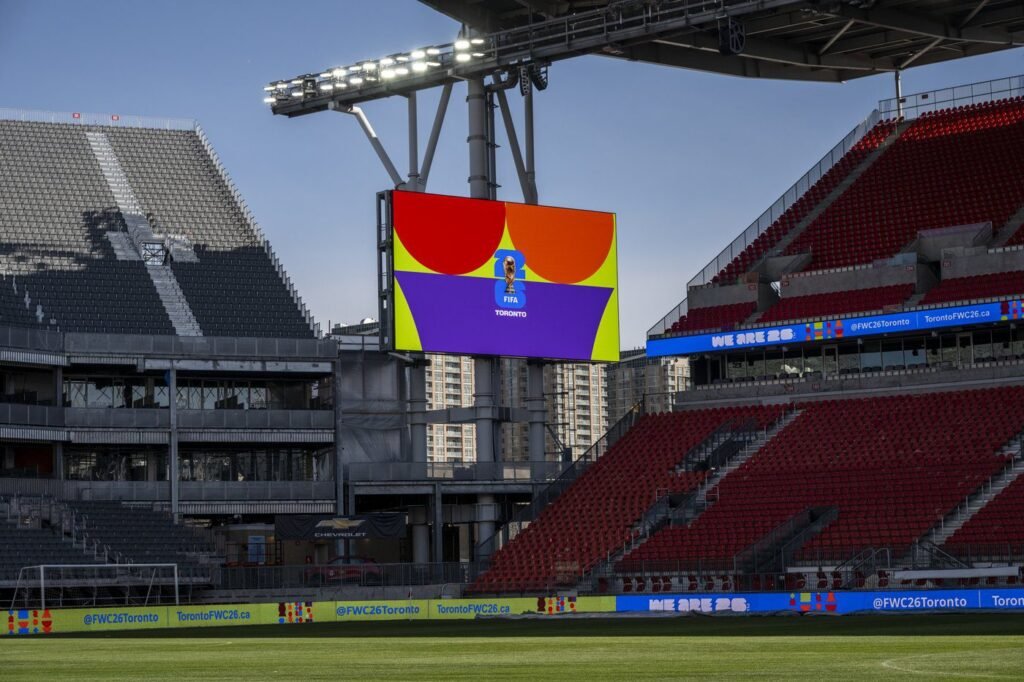 Arrival of World Cup in Toronto, Vancouver means more chances to pick up side gigs