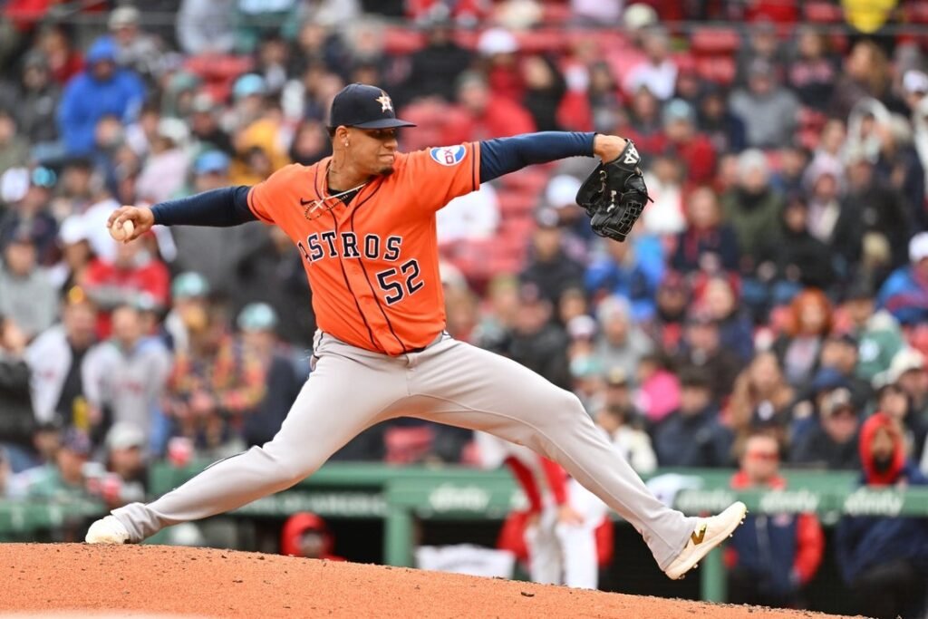 Astros find momentum going into series against reigning champion Dodgers Astros find momentum going into series against reigning champion Dodgers