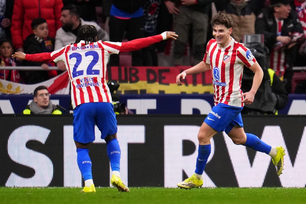 Atletico Madrid hit back at Barcelona over Julian Alvarez saga
