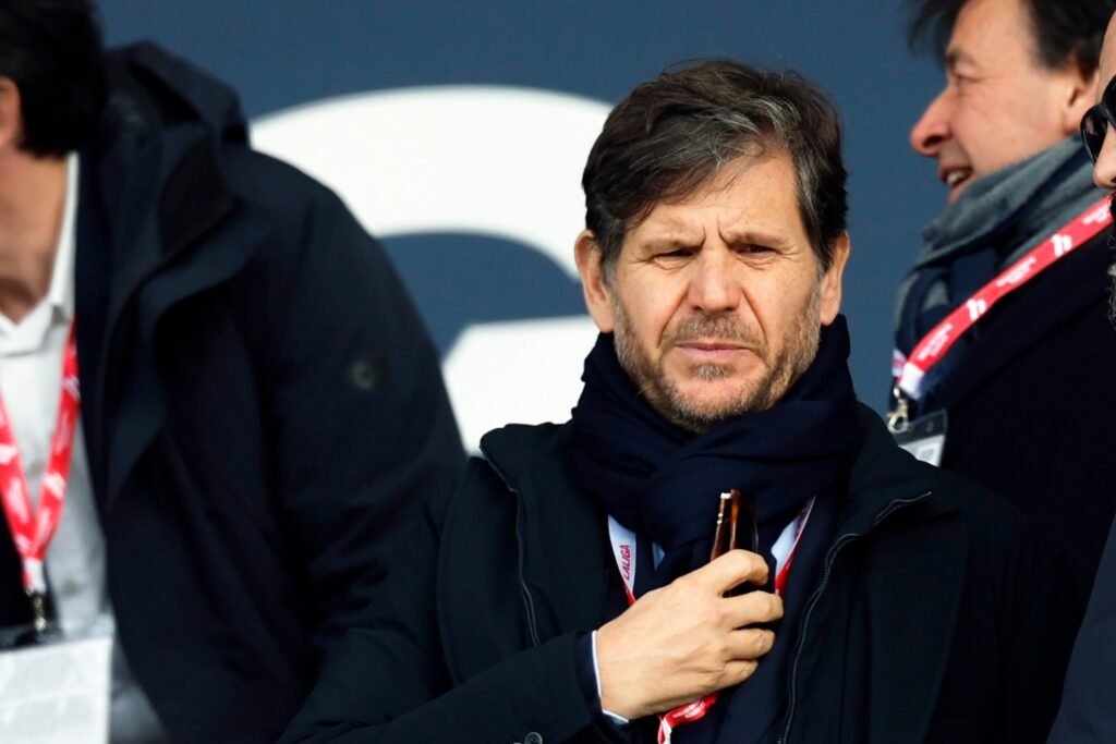 Atletico to consider offers for 5 players including Barcelona target