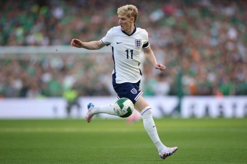 Barcelona interested in England forward as Raphinha alternative
