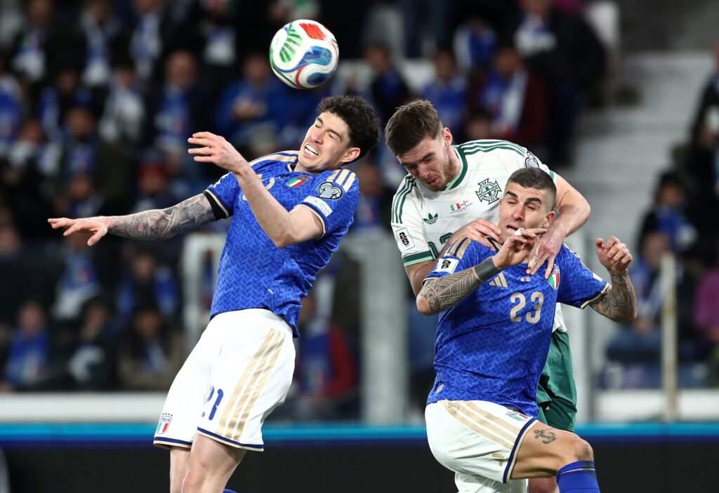 Bastoni threatened by Barcelona interest in Premier League star