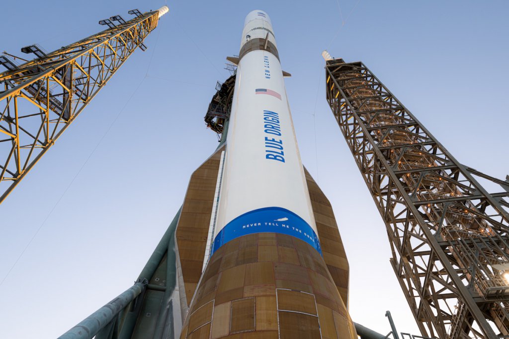 Blue Origin cleared to fly New Glenn mega-rocket after April mishap Blue Origin cleared to fly New Glenn mega-rocket after April mishap