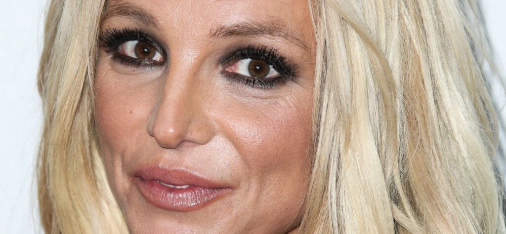 Britney Spears Seen Undergoing Sobriety Test In New Footage Britney Spears Seen Undergoing Sobriety Test In New Footage