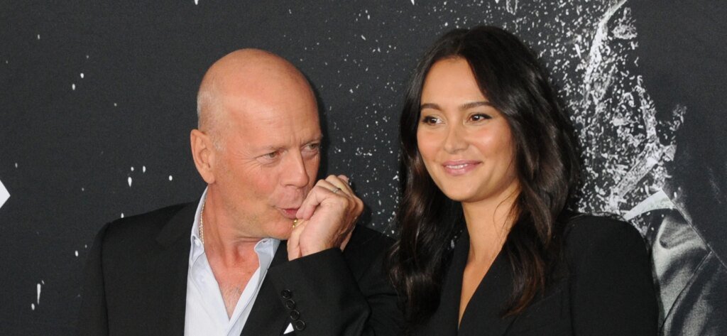 Bruce Willis’ Wife Gives Rare Update On Actor’s Dementia Battle Bruce Willis' Wife Gives Rare Update On Actor's Dementia Battle