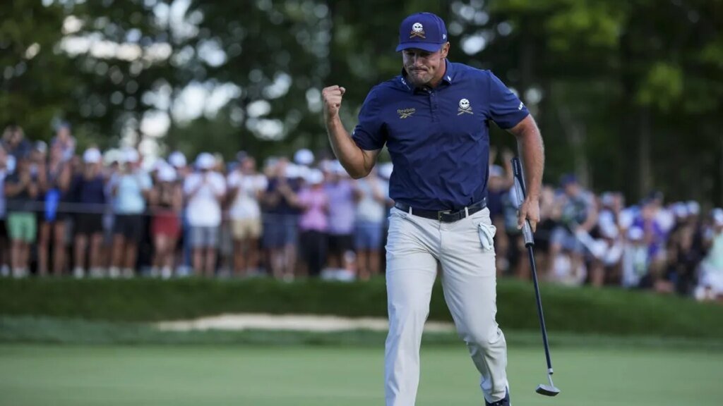Bryson DeChambeau headlines group in lead at LIV Golf Korea
