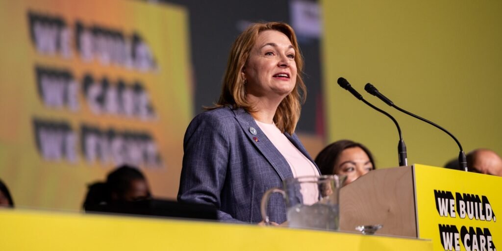 Canadian Labour Congress convention features focus on workers' rights in the face of turbulent econom