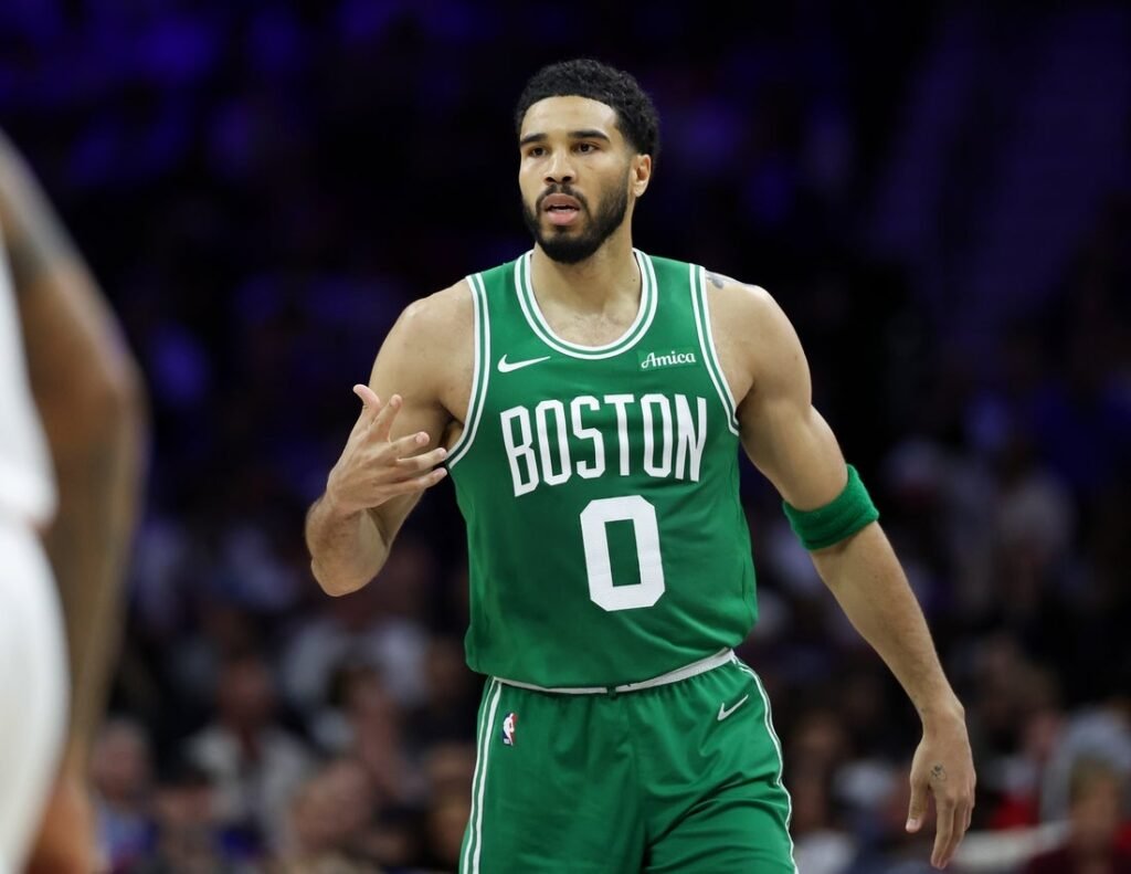 Celtics star Jayson Tatum (knee) out for Game 7 vs. Sixers
