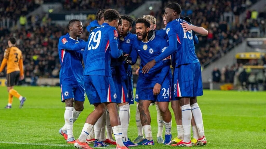 Chelsea v Tottenham: Line-ups, stats and preview
