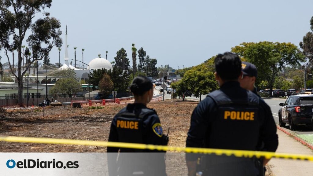 Cinco muertos, entre ellos los dos jóvenes asaltantes, en un ataque contra una mezquita en San Diego