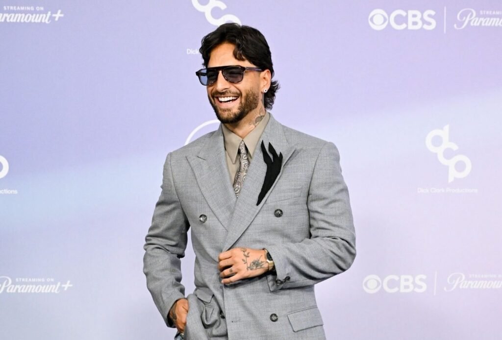 Colombian Star Maluma Puts Latino Flavor Front and Center at the AMAs