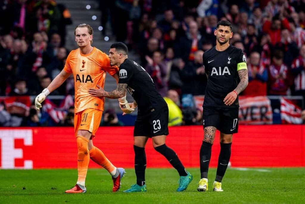 Confirmed line-ups for Premier League clash Confirmed line-ups for Premier League clash